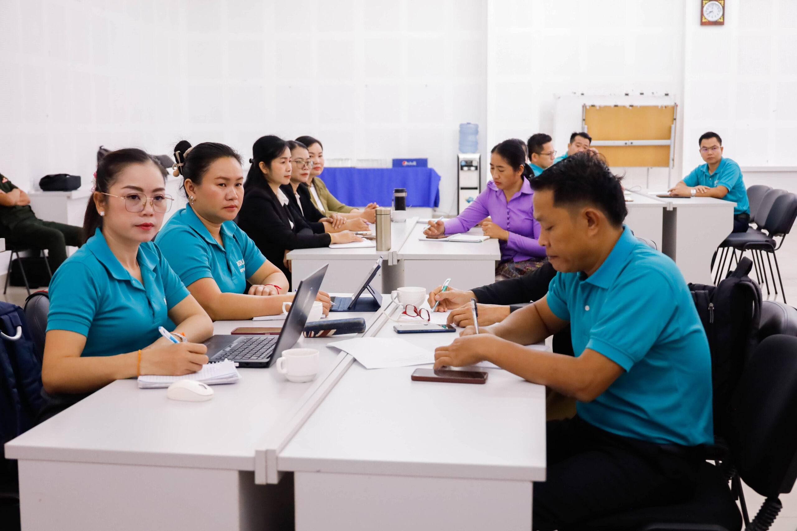 Ministry of Education and Sports and Australia strengthen District Education and Sports Bureau capacity to manage continuing professional development support for teachers